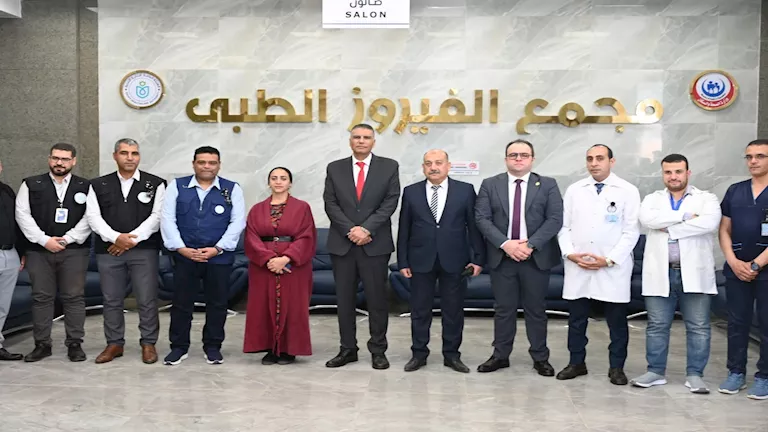 محافظ جنوب سيناء يتفقد مجمع الفيروز الطبي في ثالث أيام عيد الفطر