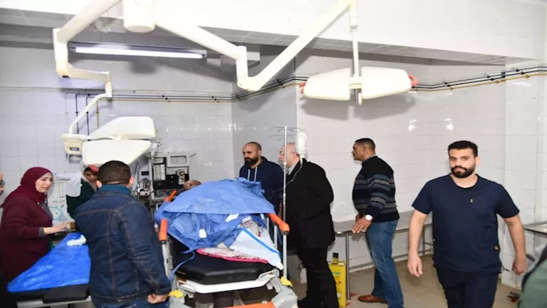 الأم تلحق بطفلها “محمد” بعد أيام من حريق قرية جردو بالفيوم