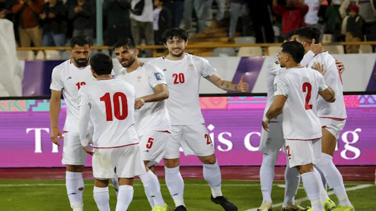 رئيس الاتحاد الإيراني يعلن موقف منتخب بلاده من المشاركة بالمونديال