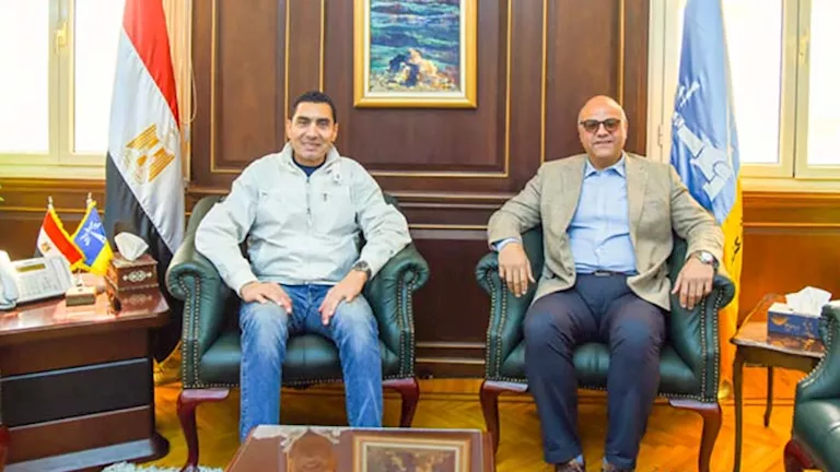 مصر – في بداية زيارته.. وزير الشباب يجتمع بمحافظ الإسكندرية بالديوان العام – ص