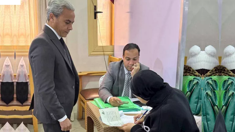 نقيب المهندسين بالقليوبية يترأس الجولة التفقدية للجان ببنها (صور)