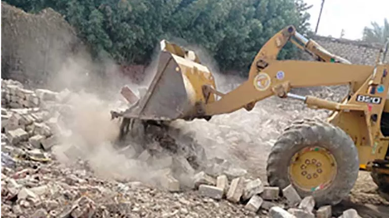 حملة مكبرة بالقليوبية لإزالة التعديات على الأراضي الزراعية (صور)