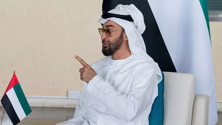 بن زايد: “نحن في فترة حرب وسنخرج بشكل أقوى”