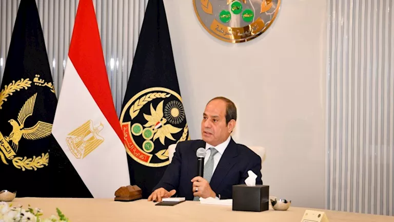 عاجل| الرئيس السيسي يشدد على وحدة الشعب وحسن تعامل الشرطة مع المواطنين 