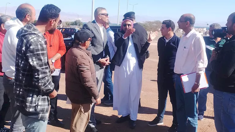 مصر – محافظ جنوب سيناء يواصل جولته التفقدية بمدينة طابا (صور)