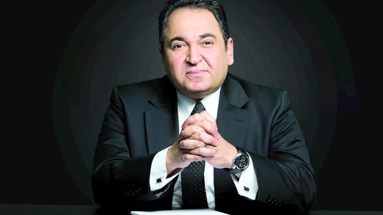 محمد علي خير: الحكومة تدرس تقليل السفريات والمهرجانات وأوجه الإنفاق