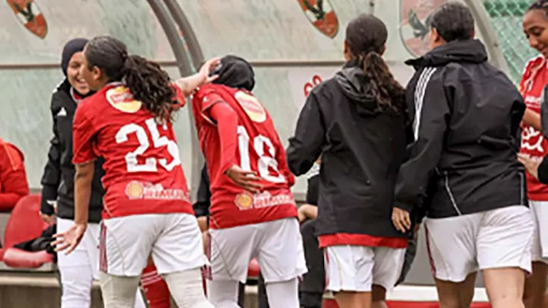 ناشئات الأهلي يتوجن ببطولة الجمهورية 2007