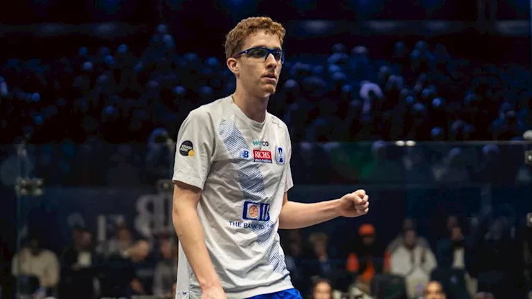 محمد زكريا يقصي يوسف إبراهيم ويصعد لنهائي بطولة الجونة للإسكواش