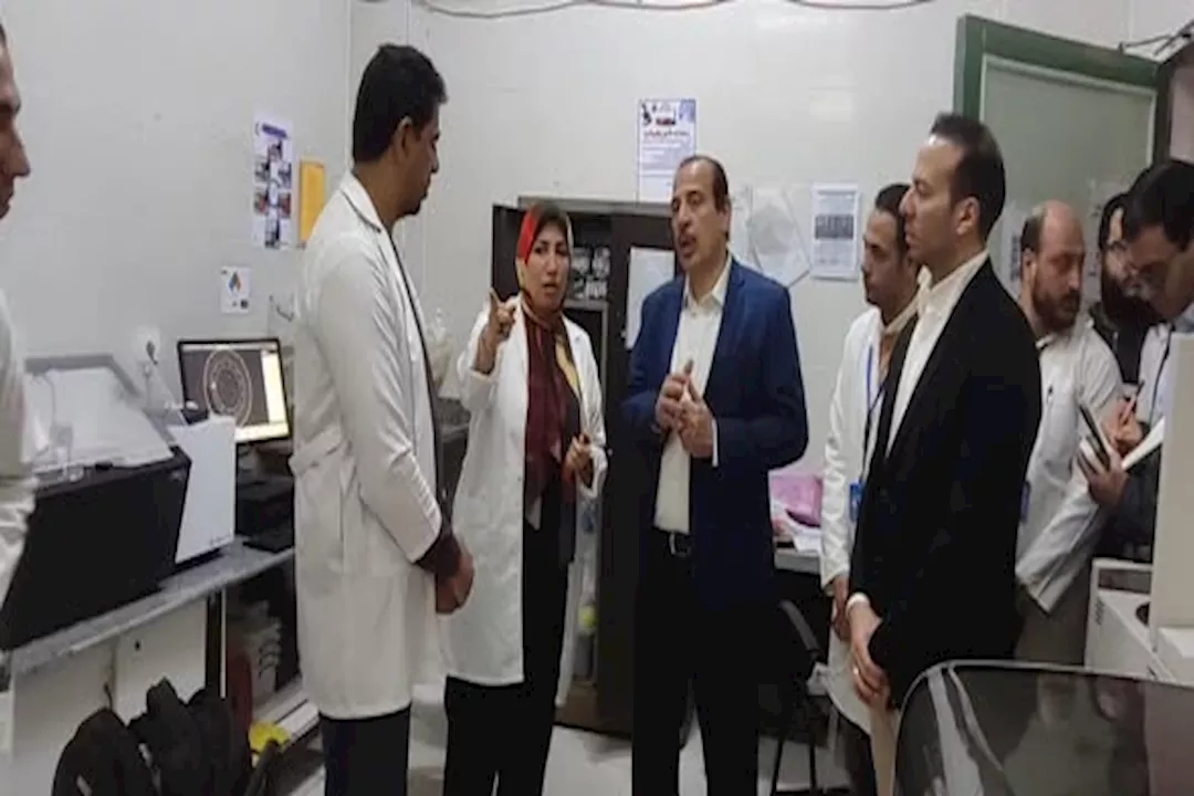 نائب وزير الصحة يتفقد المنشآت الطبية بالبحيرة ويوصي بصرف مكافآت للمتميزين