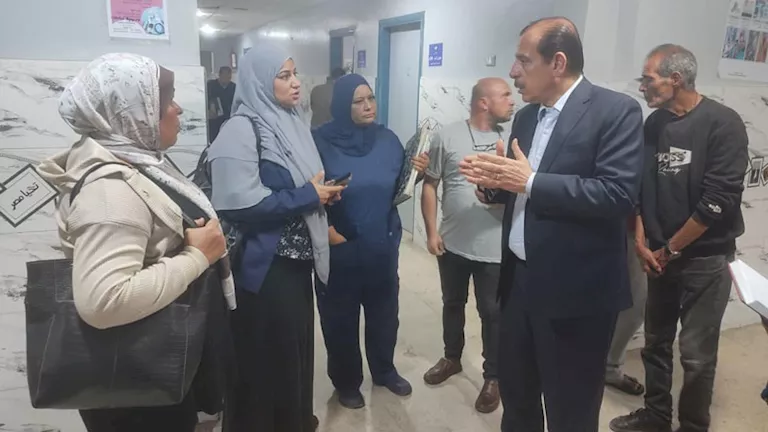 نائب وزير الصحة يفاجئ مستشفى 6 أكتوبر المركزي بزيارة مسائية