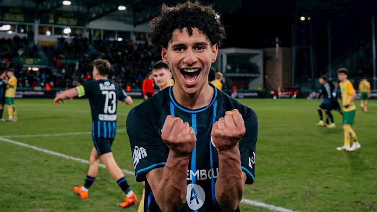 لاعب ذو أصول مصرية يشارك في نهائي دوري أبطال أوروبا للشباب 