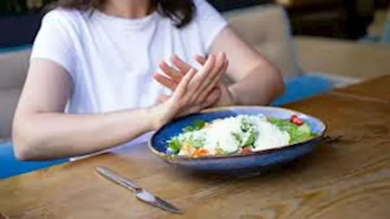 "بنزين الجسم".. ماذا يحدث لجسمك عند إهمال وجبة الإفطار؟ 