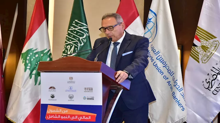 رئيس اتحاد المصارف: عدد محافظ الهاتف المحمول بمصر ارتفع إلى 60 مليون م