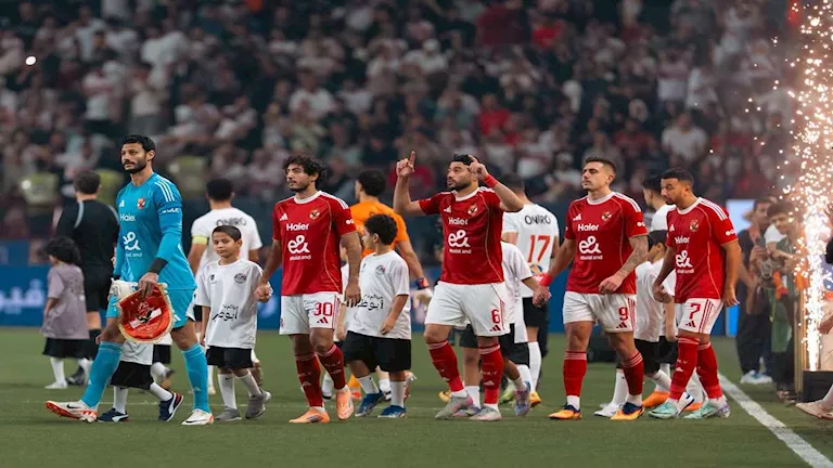 وكيل خالد عوض يكشف حقيقة مفاوضات الأهلي لضم اللاعب