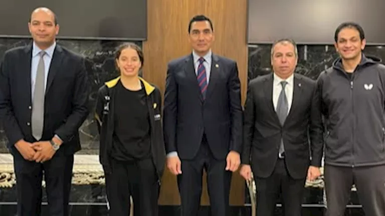 نبيل جوهر يشيد بإنجاز بطولة التنس هنا جودة