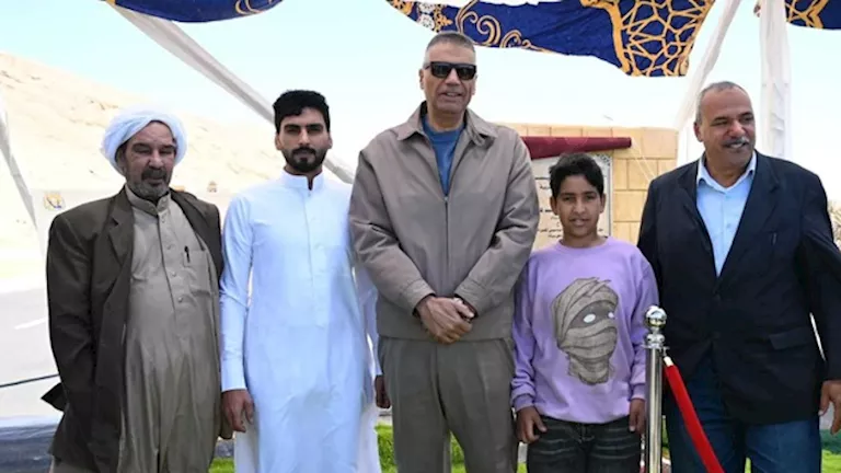 افتتاح ازدواج طريق حمام “موسى – كمين الوادي” بطور سيناء