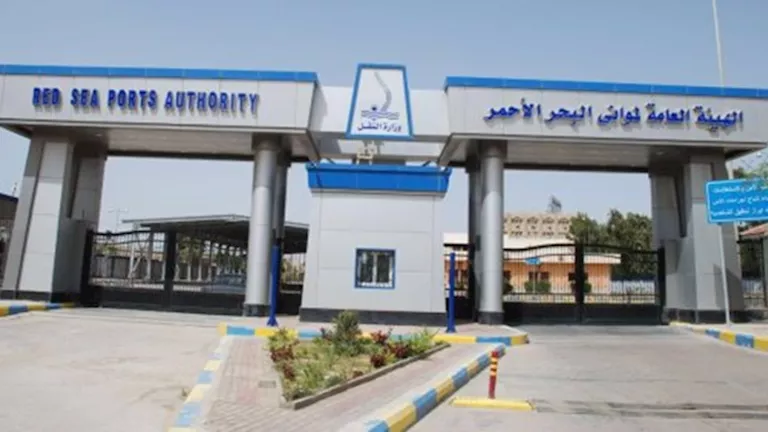 خلال عيد الأضحى.. انتظام حركة الملاحة بالموانئ البحرية بجنوب سيناء 