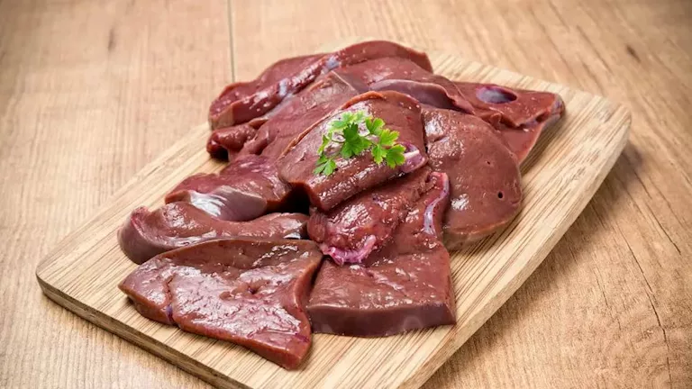 ماذا يحدث لجسمك عند تناول كبدة الضأن والبقر في عيد الأضحى؟ 