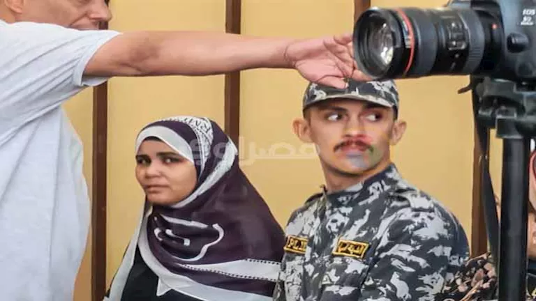 المتهمة بقتل عروس بورسعيد تصل محكمة الجنايات في حالة انهيار وبكاء