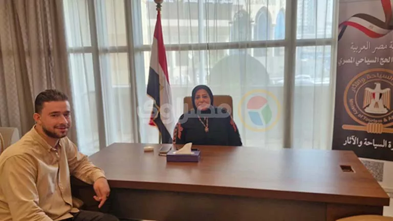من غرفة العمليات.. رئيس بعثة الحج السياحي تكشف كواليس أكبر خطة تصعيد