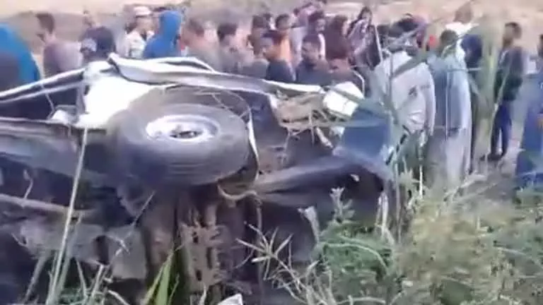 تفاصيل مصرع وإصابة 12 شخصاً في حادث ميكروباص بالفيوم