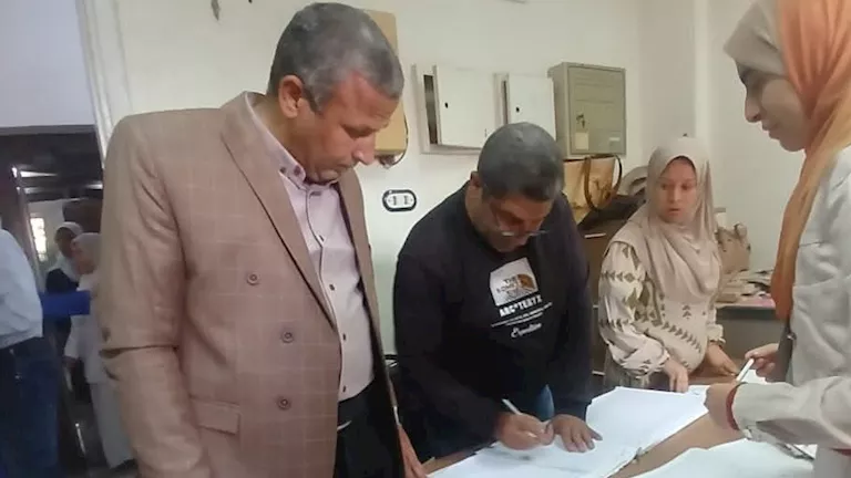 جولة مفاجئة تكشف غياباً جماعياً بـ”حميات طبلوها” في المنوفية