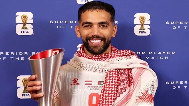 أول أردني.. علي علوان يكتب اسمه في تاريخ كأس العالم