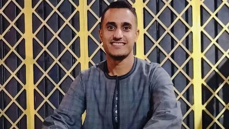 مصر – خلاف أسري ينتهي بجريمة.. القبض على أب متهم بطعن ابنه حتى الموت بأسيوط مصر – خلاف أسري ينتهي بجريمة.. القبض على أب متهم بطعن ابنه حتى الموت بأسيوط
