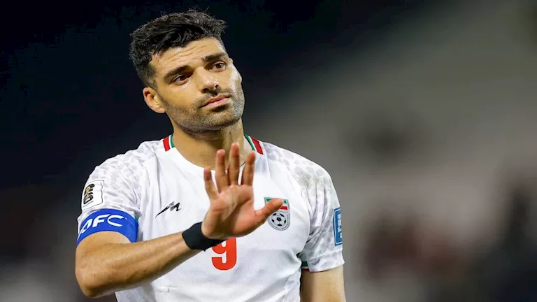 لاعب إيران يشن هجوما على فيفا: “كأس عالم كارثي وكانوا يريدون خروجنا”