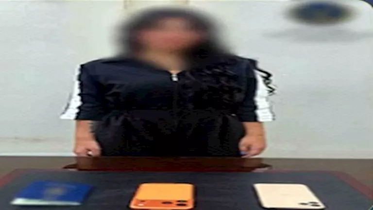 “بلوجر أجنبية” تنشر مقاطع فيديو مثيرة فانتهت داخل حجز قسم أكتوبر
