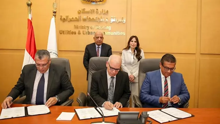 الإسكان والكهرباء توقعان مذكرة تفاهم لتطبيق أنظمة الإضاءة الذكية وترشي