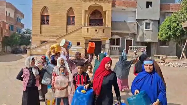 أهالي قرية العريض ببني سويف يطالبون بحل عاجل لأزمة انقطاع المياه