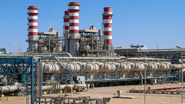 محطات تحلية المياه.. ما أهميتها لدول الخليج وماذا لو استهدفتها إيران بهجوم واسع؟ 