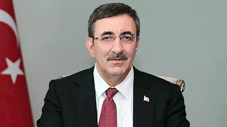 نائب الرئيس التركي جودت يلماز