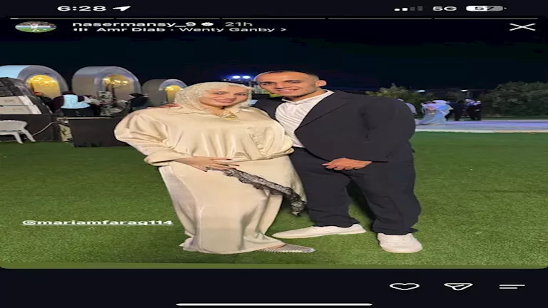 ناصر منسي يغازل زوجته برسالة مؤثرة