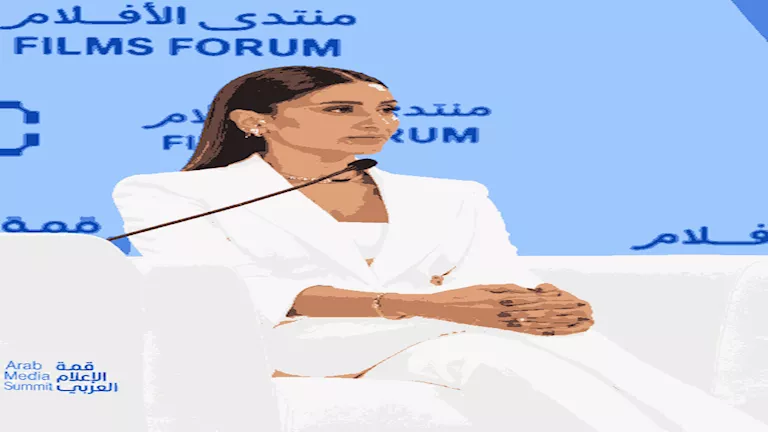 دينا الشربيني (1)