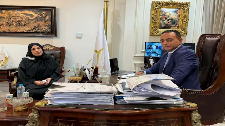 المحامي أحمد نبيل وأسرة المجني عليه