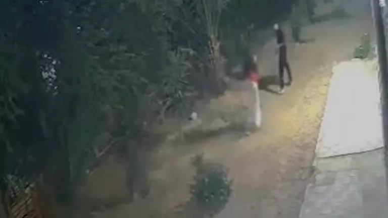 النيابة تحقق في واقعة تحرش شاب بعدد من الفتيات بالشروق