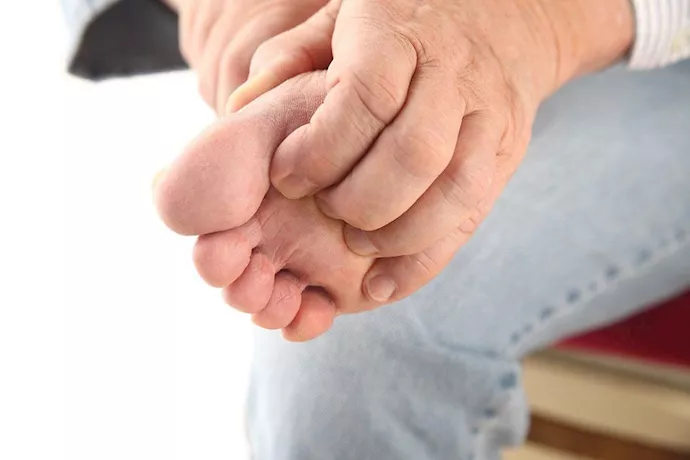 أعراض شائعة للقدم السكري