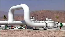 بعد استهدافه ووقوع إصابات.. السعودية توقف خط أنابيب "شرق-غرب" 