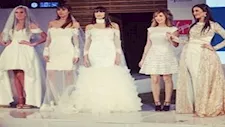 ما دلالة اللون الأبيض في عالم الموضة؟