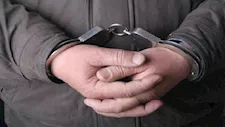 استغاثة على "فيسبوك" تقود الأمن لضبط شاب اعتدى على أسرته بطوخ