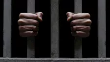 المشدد 10 سنوات لموظف لاتهامه باختلاس عهدة عمله بالقاهرة