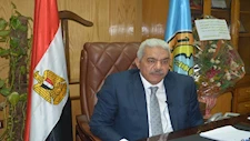 كيف يرتقي الإنسان بذاته وأخلاقه؟.. نائب رئيس جامعة الأزهر يجيب