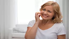 أشياء غريبة يفعلها جسمك تلقائيا ولا تستطيع التحكم فيها.. فما هي ؟