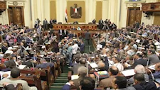 هل يتدخل البرلمان لإنقاذ ذوي الإعاقة من الاستبعاد التمويني؟ نائب يوضح