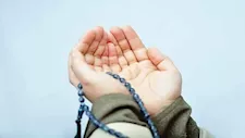 أذكار المساء.. حصن يومي من السنّة النبوية