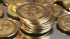 بيتكوين تقفز إلى قرابة 122 ألف دولار خلال تعاملات اليوم
