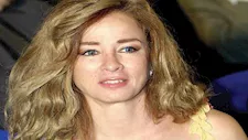 منع التصوير في عزاء ياسمين ابنة نجلاء فتحي 