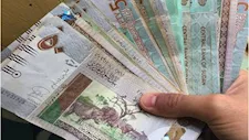 الجنيه السوداني في قائمة أسوأ 20 عملة عالميًا أمام الدولار.. العملة تنهار إلى 6400
